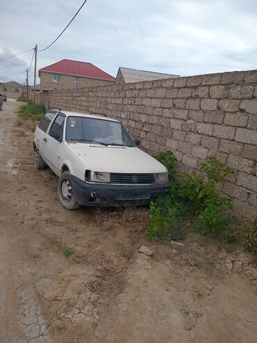 volkswagen b6 2 0: Volkswagen Polo: 1.4 l | 1994 il Hetçbek