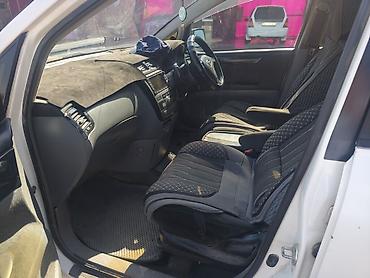 isis toyota: Toyota Ipsum: 2002 г., 2.4 л, Автомат, Бензин, Минивэн — 4