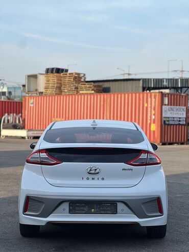 Hyundai: Hyundai Ioniq: 2017 г., Автомат, Электромобиль, Седан at lalafo.kg — 3 Hyundai: Hyundai Ioniq: 2017 г., Автомат, Электромобиль, Седан — 3