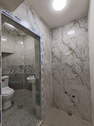 Digər kommersiya daşınmaz əmlakı: Digər kommersiya daşınmaz əmlakı — 10