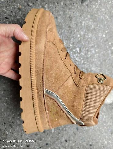gumene cizme type 1 per page 40: Ugg čizmice duboke cipele NOVO Novo Brojevi 36 do 41 fb Moja — 8