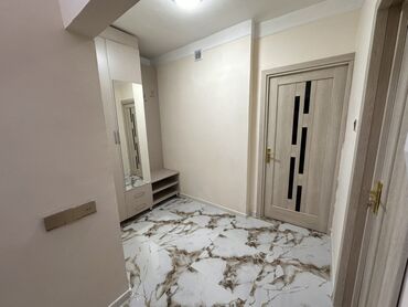 Uzunmüddətli kirayə mənzillər: Təmirli, geniş və işıqlı mənzil. - Planlaşdırma: ayrı-ayrı böyük — 12