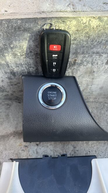 Ключи: Ключ Toyota 2018 г., Б/у, Оригинал, США
