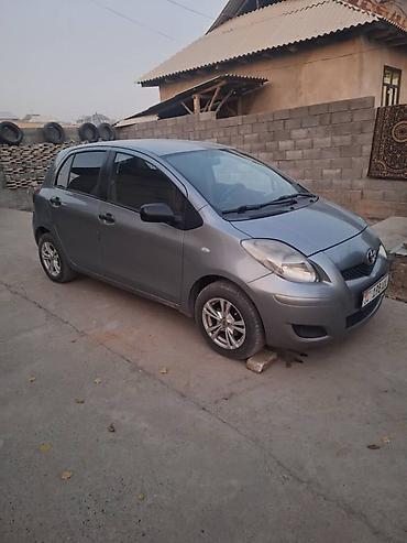 Продажа авто: Toyota Yaris: 2009 г., 0.1 л, Автомат, Бензин, Хэтчбэк — 3