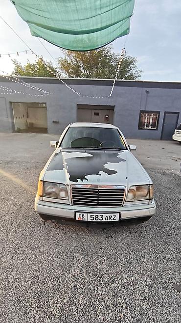 r17 225: Mercedes-Benz W124: 1992 г., 2.3 л, Механика, Газ, Седан — 1