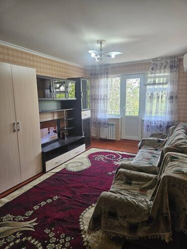 квартира в аренду в оше: 3 бөлмө, Менчик ээси, Чогуу жашоосу жок, Толугу менен эмереги бар