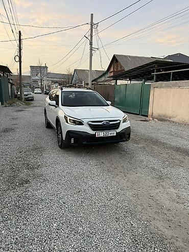 Subaru: Subaru Outback: 2022 г., 2.5 л, Вариатор, Бензин, Универсал — 2