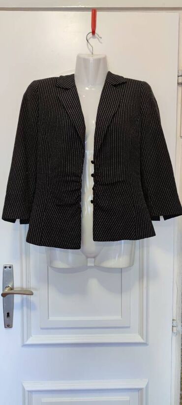 Sakoi: Fantastičan originalni Armani sako. Elegantan, visokog kvaliteta — 3