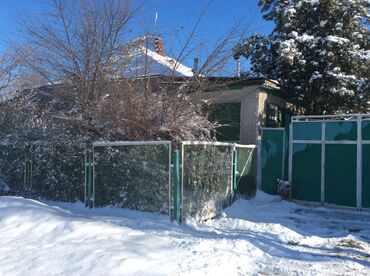 сдам частный дом без посредников рядом просп жибек жолу бишкек: Дом, 120 м², 4 комнаты, Собственник, Косметический ремонт