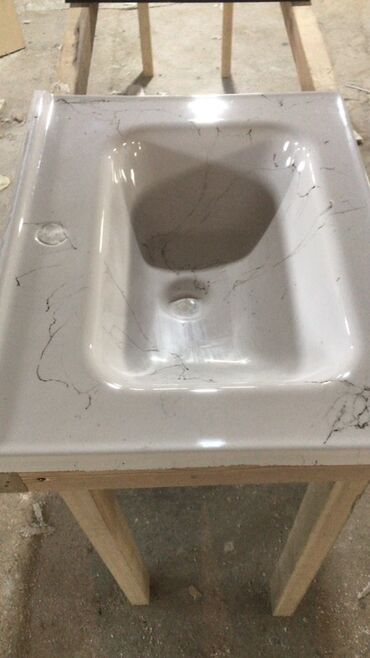 Çanaqlar, tülpanlar: Mərmər naxışlı tezgahüstü əl-üz yuma qabları - Material: parlaq — 4