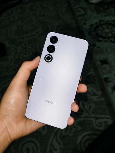 Мобильные телефоны и аксессуары: Meizu 21, 12 ГБ RAM (+4 ГБ виртуальной), 256 ГБ памяти. Цвет корпуса — 4