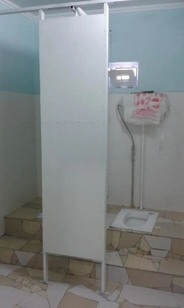 нижня аларча: 20 кв. м, 1 бөлмө, Унаа токтотуучу жай, Забор, тосулган