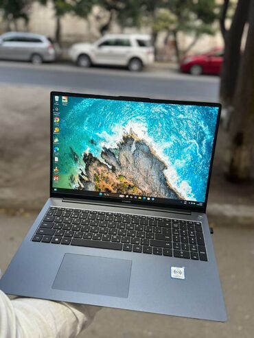 15.6 led ekran 30 pin: Intel Core i5, 15 "