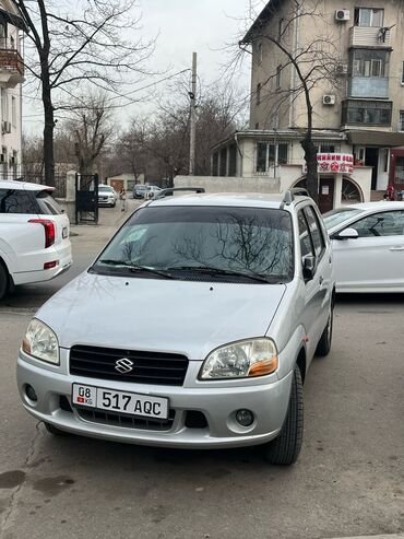 Suzuki: Suzuki Swift: 2001 г., 1.3 л, Механика, Бензин