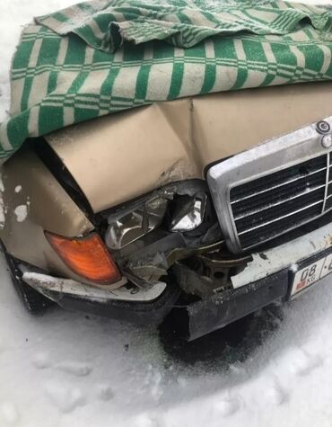 вентилятор спринтер: Mercedes-Benz W124: 1985 г., 2.3 л, Механика, Бензин, Седан