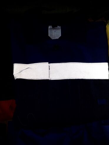 Спецодежда: Универсальные рабочие костюмы с комбинизон. различных цветов и — 17