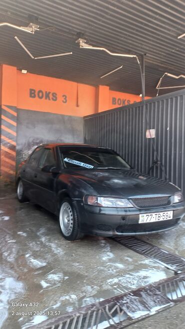 Opel: Opel Vectra: 1.6 l | 1997 il 2500000 km Sedan — 9