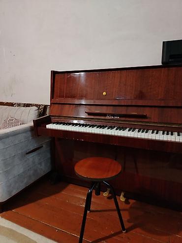 elektron pianolar: Akkustik vertikal piano –Kuban klassik qəhvəyi cilalı korpus, 88 — 2