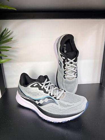 Кроссовки и спортивная обувь: Мужские подборки кроссовок 💯 оригинал из США Действует скидка -30%🔥 В — 5