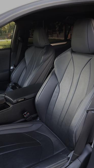 ka 5: Lexus ES: 2022 г., 2.5 л, Автомат, Гибрид, Седан — 6