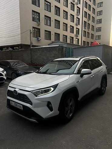 Toyota: Toyota RAV4: 2019 г., Гибрид, Кроссовер — 2