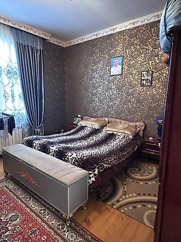 gunəslidə evlər: 🏡Həyət evi satılır. 🔧Təmirli və geniş otaqları 🔥İstilik sistemi — 8