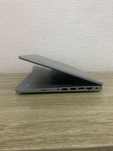 Dell: İşlənmiş Dell Latitude, 14 ", Intel Core i5, 512 GB, Ünvandan götürmə — 9