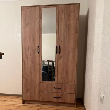 Другая мебель: Шкаф 130×215 Россиянын ломинантынан жасалган сапаты соонун.Шаар ичине — 7