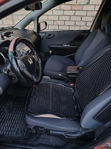 на jazz: Honda Jazz: 2008 г. — 4