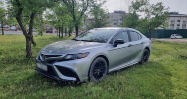 Toyota: Toyota Camry: 2021 г., 2.5 л, Автомат, Бензин, Седан