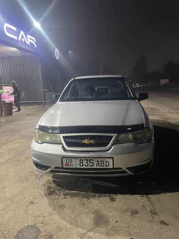 Daewoo: Daewoo Nexia: 2011 г., 1.6 л, Механика, Бензин, Седан