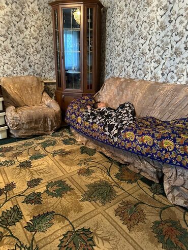 дом на прокат: 155 м², 5 комнат, Парковка, Утепленный, Забор, огорожен