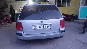 купить volkswagen passat b3: Volkswagen : 2000 г., 1.6 л, Механика, Бензин, Универсал