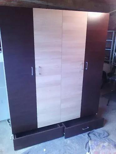 pult: Ormar 31 Materijal: Ormar se izrađuje od univera debljine 18mm u — 2