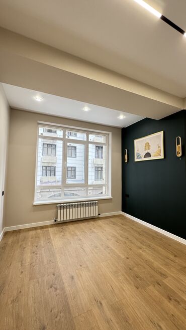 квартира бишкек ахунбаева: 2 комнаты, 52 м², Элитка, 3 этаж, Дизайнерский ремонт