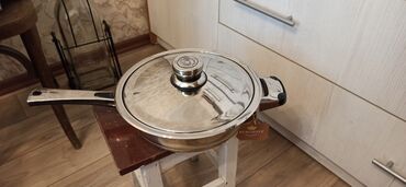 вазы цена: Продаю сковороду с крышкой Berghoff,диаметр 27 см, глубина 6 см