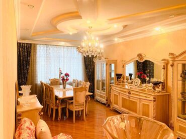 Yeni tikili: 4 otaqlı, Yeni tikili, m. İnşaatçılar, 157 kv. m — 1