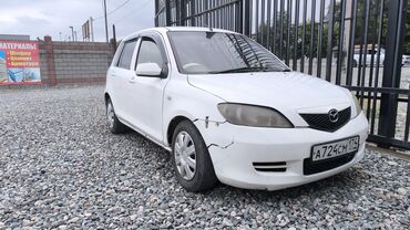срочно срочно продам машину: Mazda Demio: 2003 г., 1.5 л, Автоматические, Бензин, Хэтчбэк