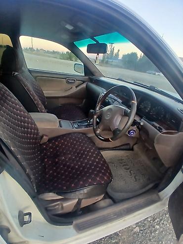 jak авто: Nissan Laurel: 2002 г., 2 л, Автомат, Бензин, Седан — 2