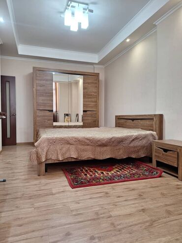 долгосрочная аренда кв: 3 бөлмө, Риелтор, Толугу менен эмереги бар