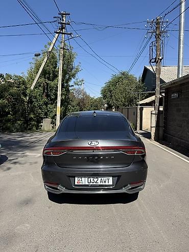 sonata nurais: Hyundai Grandeur: 2020 г., 2.4 л, Автомат, Гибрид, Седан — 4
