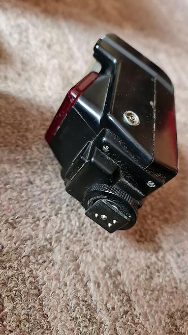 ploca za gramofon: Nikon F-301 analogni 35mm SLR fotoaparat sa objektivom i dodatnom — 8