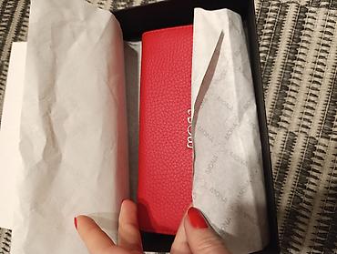 Novčanici: MONA ženski kožni novčanik – crveni - Brend: MONA - Materijal — 11