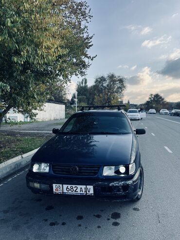 фольксваген пассат сидан: Volkswagen Passat: 1995 г., 2 л, Механика, Бензин, Седан