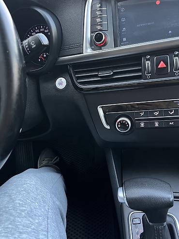 kia ev9: Kia K5: 2017 г., 2 л, Автомат, Газ, Седан — 5