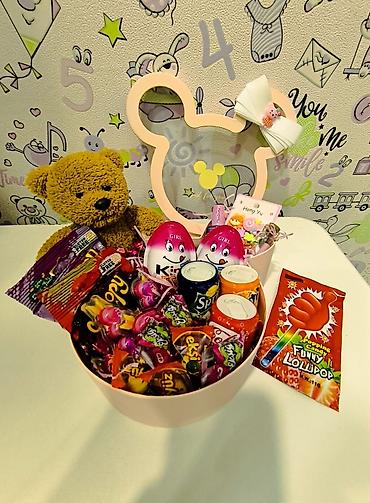 Hədiyyələr: Hədiyyə qutuları və tematik setlər - Şirniyyat qutuları: Bölməli — 35