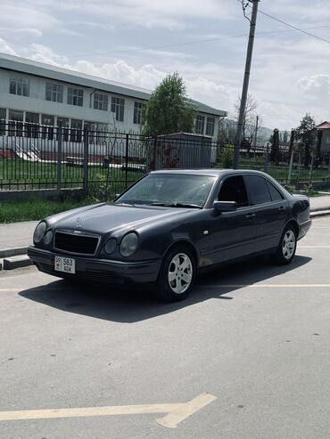Mercedes-Benz: Mercedes-Benz E-Class: 1996 г., 2.3 л, Автомат, Бензин, Седан