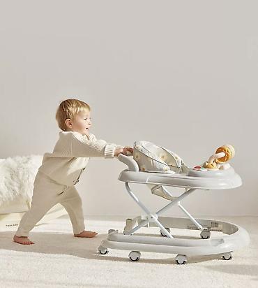 Детские ходунки: Детские ходунки от известного бренда Happy Baby, в идеальном — 4