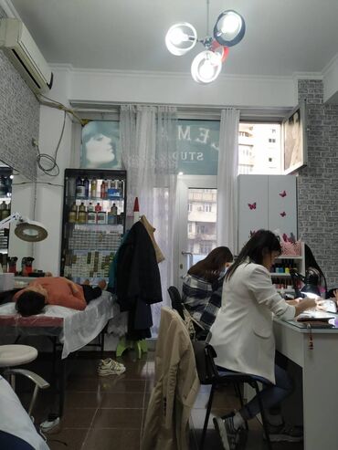 Ofislər: Tam Hazir Her bir seraiti olan gozelik salonu Isini bilen xanim — 4