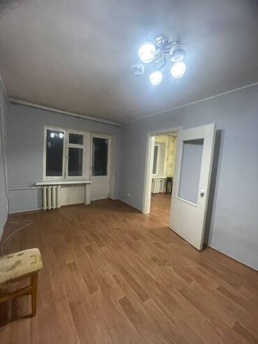 старый толчок квартира: 2 комнаты, 42 м², Хрущевка, 2 этаж, Старый ремонт